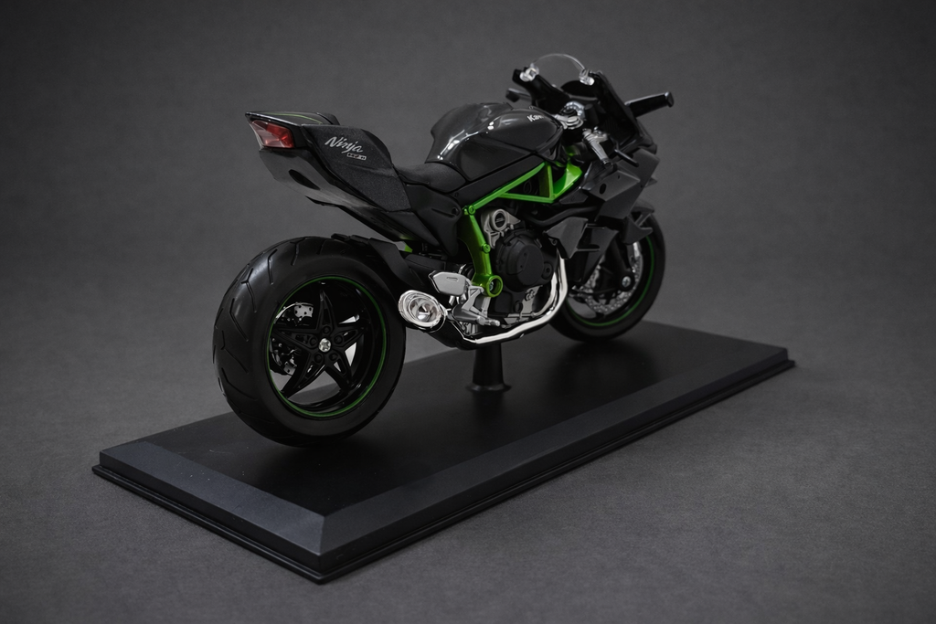 Kawasaki H2R die-cast | Maisto